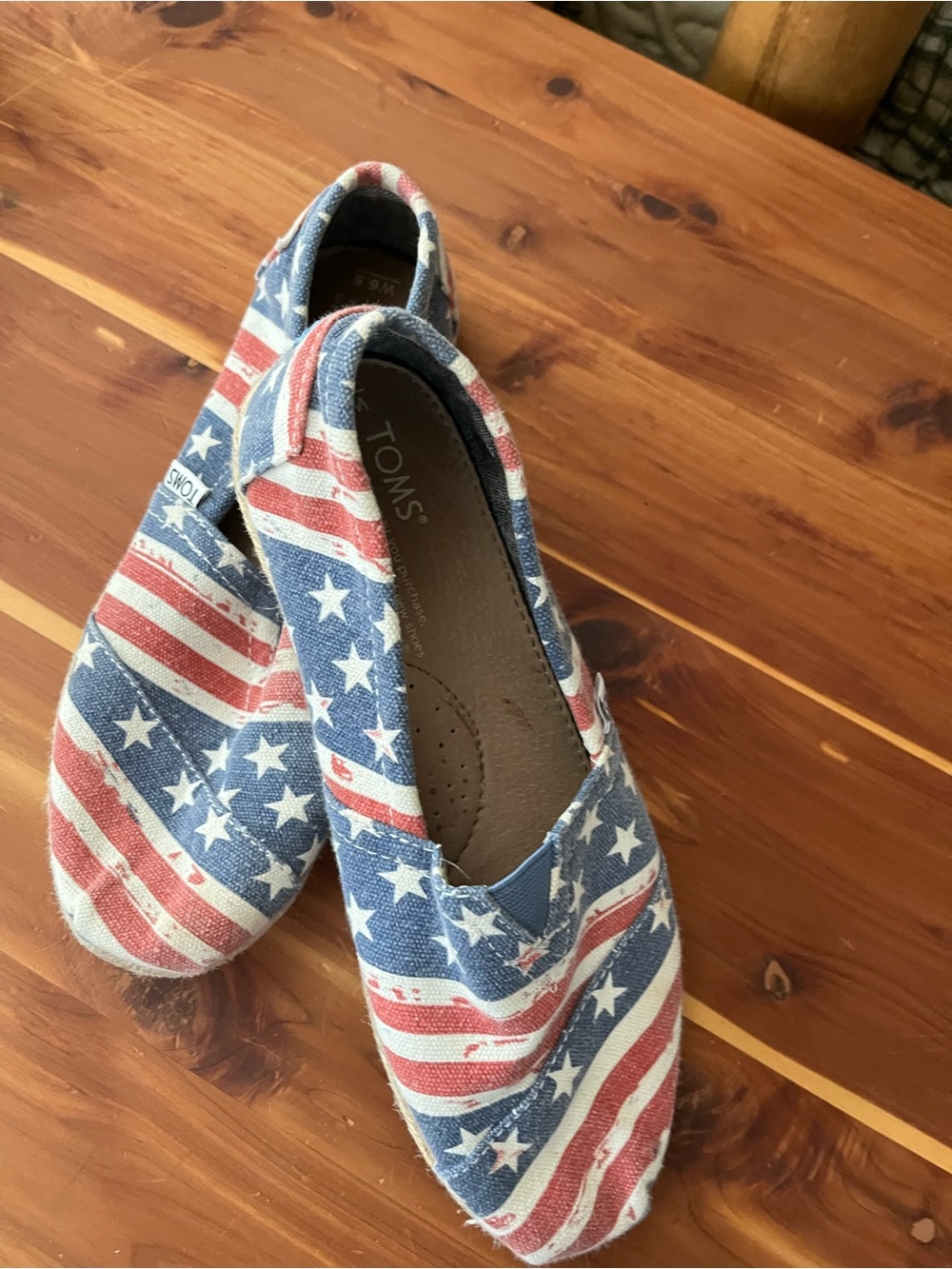 Toms Kids Slip-On Sneakers in Red, White & Blue Star Print